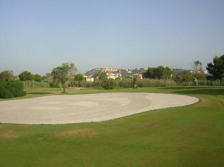 waiting for the bent grass l 93