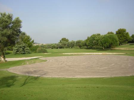 enlarge the green 2, with a tricky a new pin position